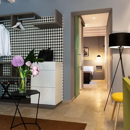 ベッド・アンド・ブレックファスト Cinquesuites Ortigia 3*